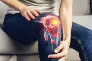 Makanan Ini Diam-Diam Memperparah Nyeri Lutut Anda [Waktu Baca 2 Menit]